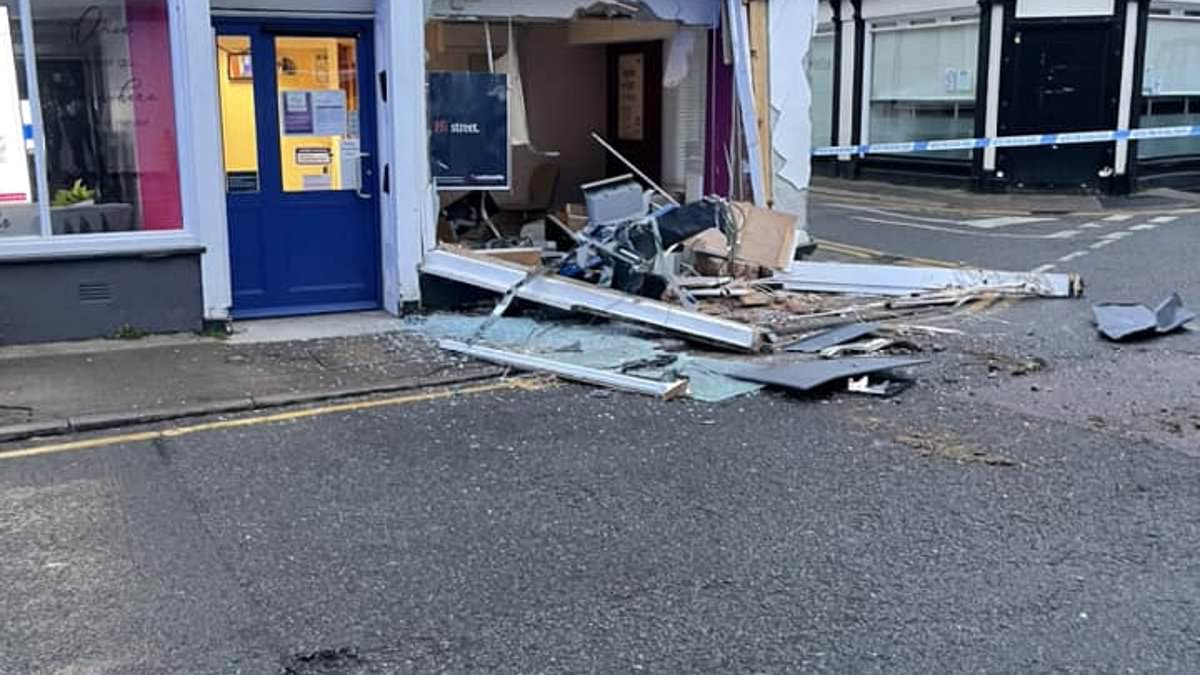 alert-–-shocking-moment-thieves-smash-through-nationwide-branch-to-steal-a-cash-machine-in-early-morning-ramraid-before-fleeing-in-a-stolen-pickup-truck