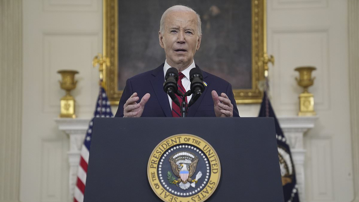 alert-–-biden-says-first-weapons-will-be-sent-to-ukraine-in-hours-as-he-signs-bill-sending-$95-billion-in-aid-to-kyiv,-israel-and-taiwan-and-forcing-tiktok-to-be-banned-if-chinese-owner-doesn’t-sell