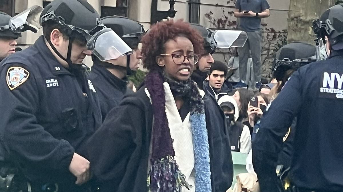 alert-–-ilhan-omar’s-daughter-irsa-hirsi-mocked-for-claiming-she-was-sprayed-with-chemicals-at-columbia-protest-after-‘getting-hit-with-a-novelty-fart-spray’:-‘we’re-heading-down-jussie-smollett-street’