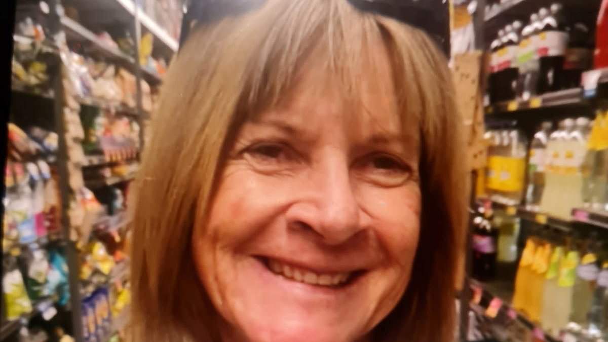 alert-–-vicki-davey:-urgent-search-for-missing-woman-who-disappeared-on-a-bushwalk-at-glenrock-nature-reserve-in-the lake-macquarie-area