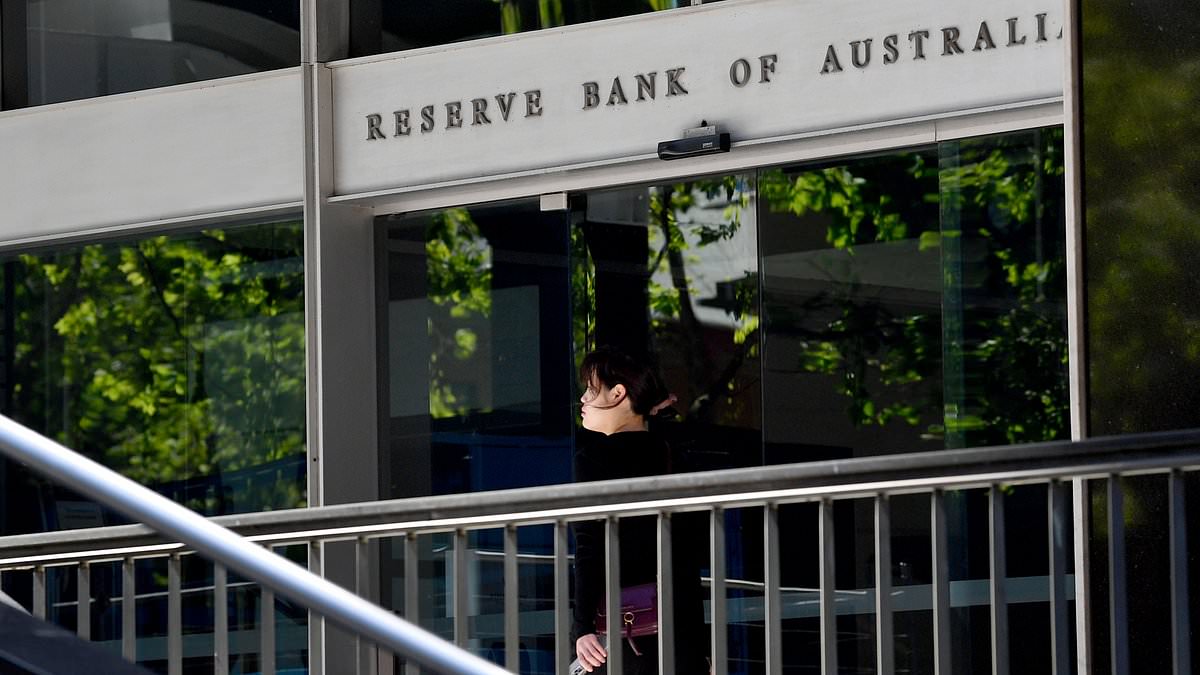 alert-–-organisation-for-economic-co-operation-and-development-urges-reserve-bank-of-australia-to-not-cut-interest-rates