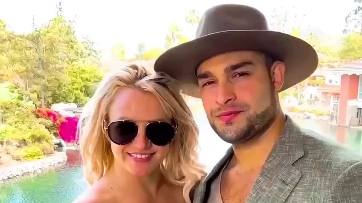 alert-–-britney-spears-will-not-pay-spousal-support-to-sam-asghari-as-divorce-is-settled…-amid-fresh-concerns-for-her-mental-health-after-medics-escorted-her-out-of-chateau-marmont