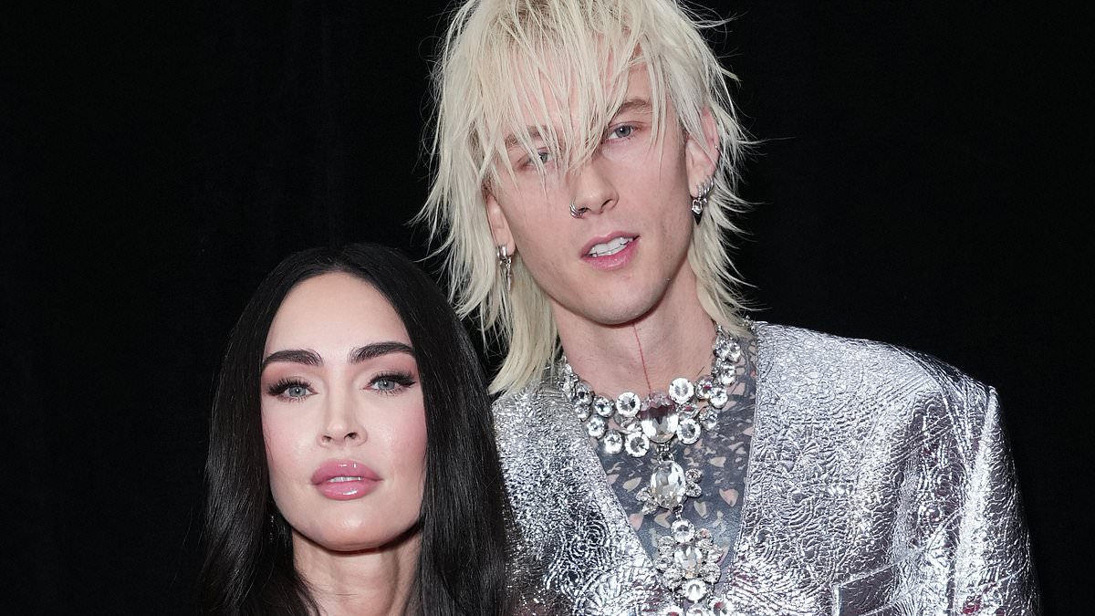 alert-–-megan-fox-and-machine-gun-kelly-are-‘taking-things-one-day-at-a-time’-and-going-‘to-therapy’-as-pair-navigate-their-relationship…-after-cozying-up-at-stagecoach-festival