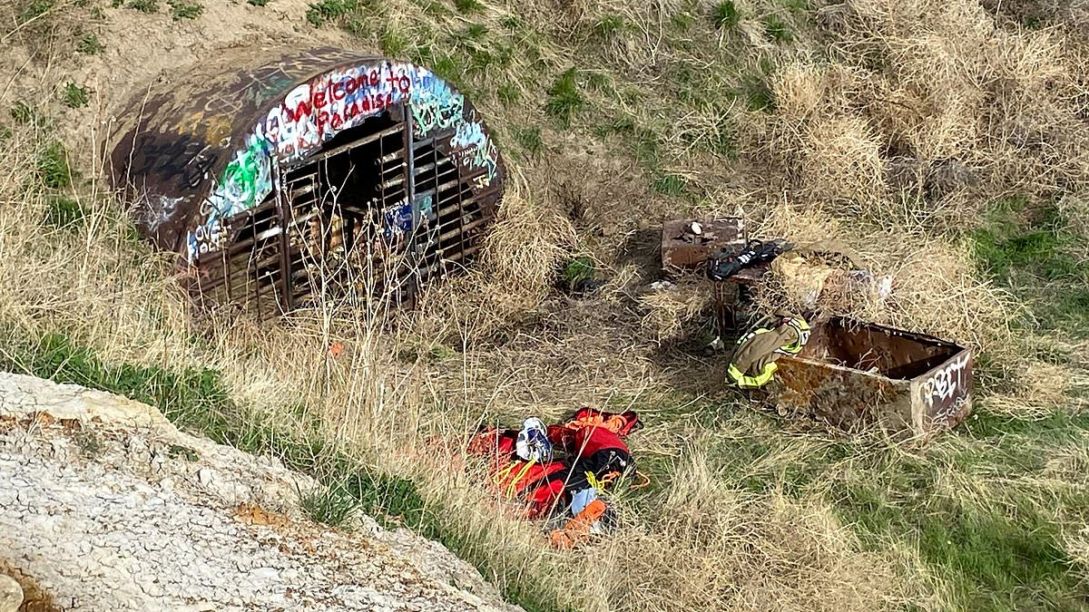 alert-–-colorado-police-rescue-three-teenagers-after-they-fell-30ft-into-abandoned-missile-silo