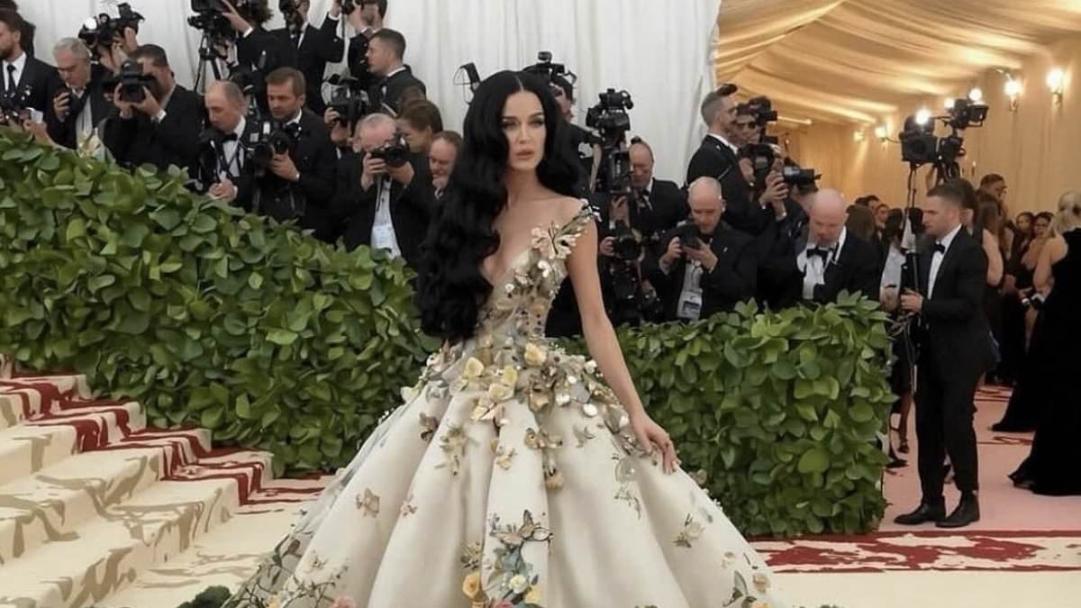 alert-–-how-two-katy-perry-superfans-duped-the-world-(and-the-star’s-mom)-into-believing-she-attended-the-2024-met-gala