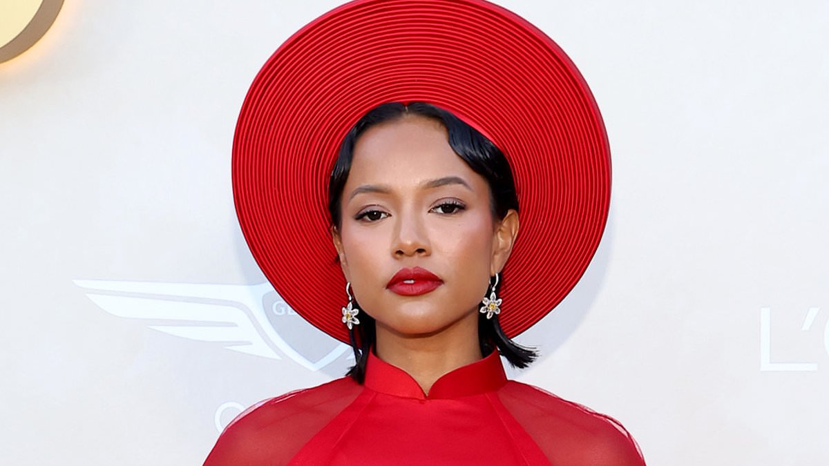 alert-–-karrueche-tran-makes-jaws-drop-in-a-striking-all-red-outfit-at-starry-gold-gala-in-los-angeles…-after-addressing-those-chris-brown-and-quavo-diss-tracks