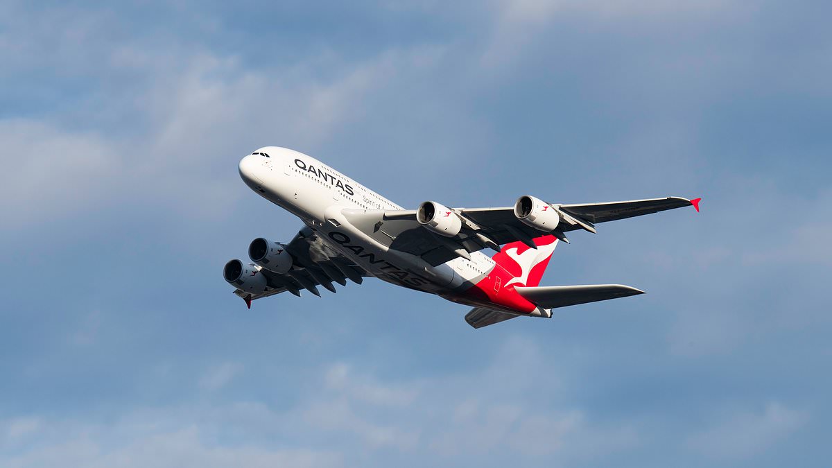 alert-–-why-qantas-is-axing-its-only-flights-direct-to-mainland-china-–-and-what-it-means-for-travellers