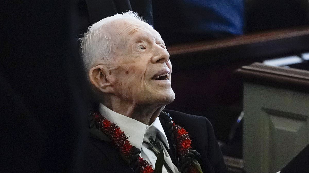 alert-–-jimmy-carter’s-grandson-says-the-99-year-old-president-is-‘coming-to-the-end’-after-more-than-a-year-in-hospice-care