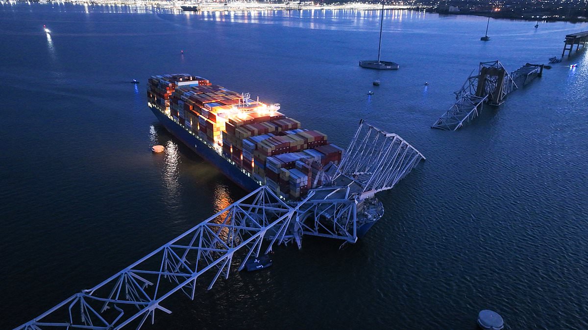 alert-–-dali-cargo-ship-had-two-power-blackouts-just-hours-before-slamming-into-baltimore’s-francis-scott-key-bridge,-bombshell-report-reveals