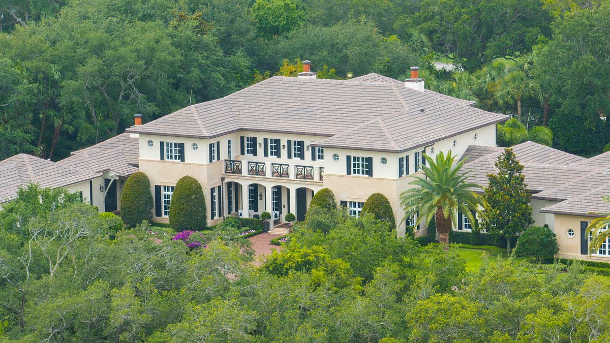alert-–-inside-the-lavish-$22m-florida-mansion-that-rory-mcilroy-shares-with-wife-erica-stoll-–-and-that-she-still-calls-home-after-shock-divorce-announcement