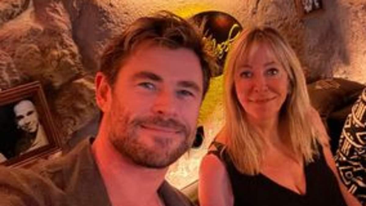 alert-–-he-gets-it-from-his-mama!-chris-hemsworth,-40,-cuddles-up-to-his-‘hot-mum’-leonie,-63,-in-cannes-as-they-dine-at-a-lavish-restaurant