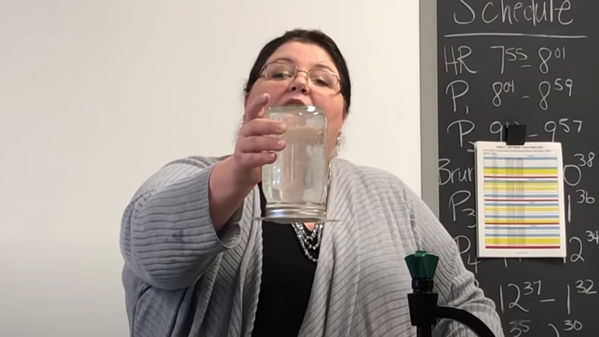 alert-–-new-york-teacher-stuns-students-with-truly-gravity-defying-experiment-–-can-you-work-out-how-she-did-it?