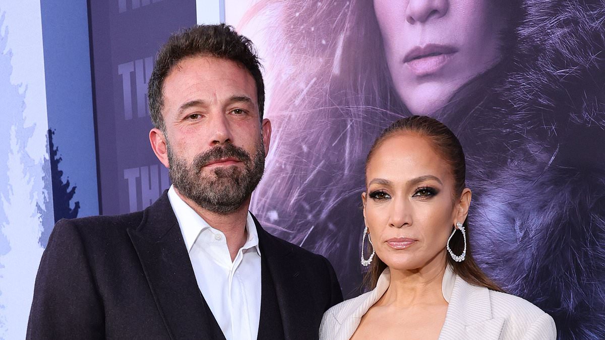 alert-–-ben-affleck’s-$100k-per-month-rental-mansion-is-just-a-short-drive-from-ex-wife-jennifer-garner-–-amid-jennifer-lopez-split-rumors