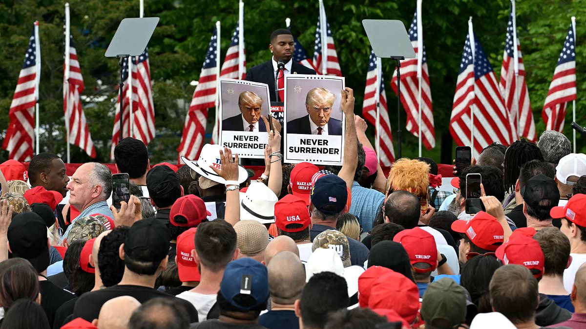 alert-–-aoc-‘doesn’t-belong-here’:-trump-supporters-send-message-to-squad-member-after-thousands-rallied-in-the-bronx…-and-warn-democrats-after-kathy-hochul-‘called-them-clowns’