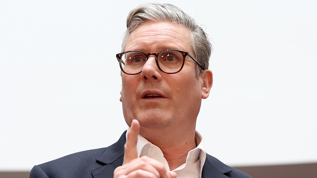 alert-–-keir-starmer’s-pledge-to-‘fight-for-britain’:-labour-leader-to-appeal-to-undecided-voters-by-asking-them-to-trust-him-with-uk’s-‘money,-borders-and-security’