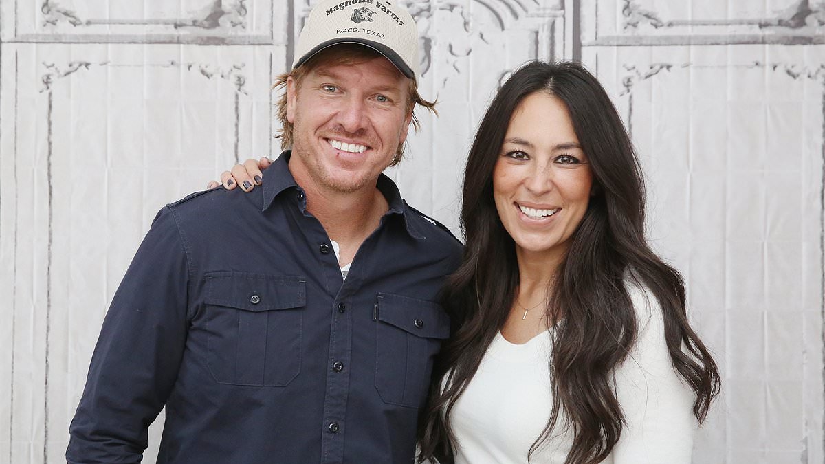 alert-–-chip-and-joanna-gaines-face-fan-backlash-over-new-fixer-upper-project:-‘it-looks-like-they’re-showing-off’