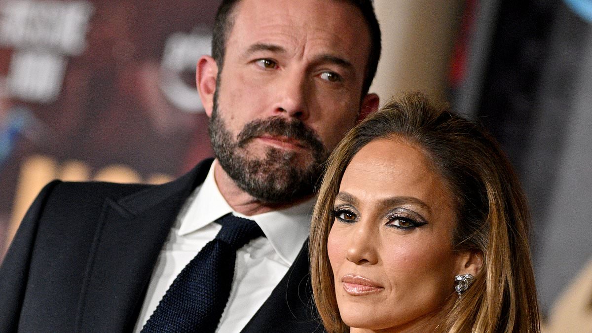 alert-–-jennifer-lopez-and-ben-affleck’s-clashes-over-finances-have-‘exacerbated’-marital-issues-as-the-actor-is-‘worn-down’-by-singer’s-lifestyle:-‘the-honeymoon-phase-has-worn-off’