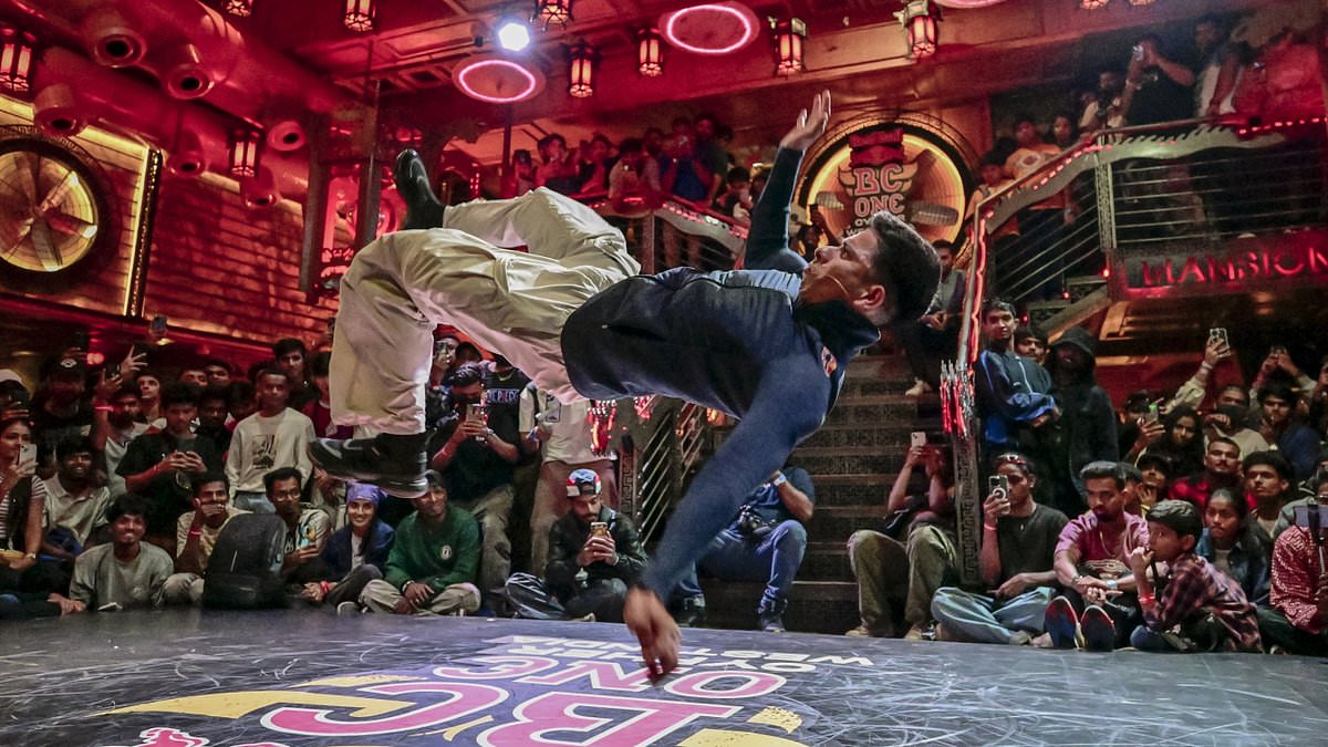 alert-–-how-america’s-first-team-usa-breakdancer-who-will-compete-at-paris-olympics-became-two-time-world-champion-after-dropping-out-of-high-school