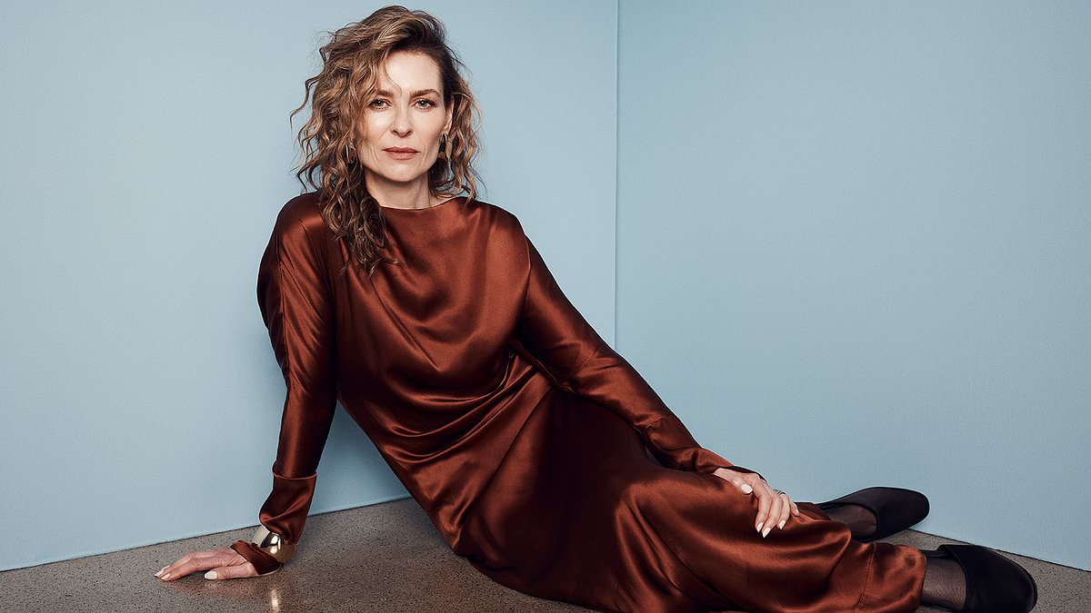 alert-–-offspring-star kat-stewart-reveals-how-a-storyline-on-the-show-changed-her-mind-about-remaining-childfree-for-the-sake-of-her-career:-‘i-knew-kids-would-slow-me-down’