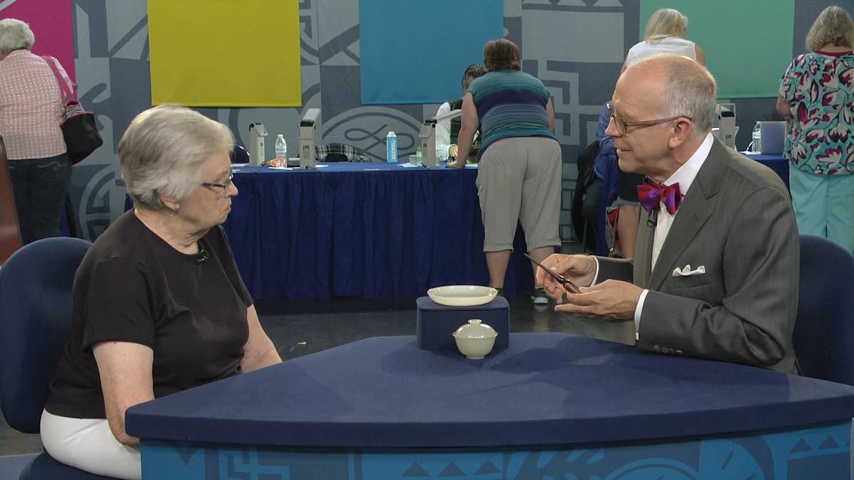 alert-–-antiques-roadshow-guest-is-left-stunned-when-she-learns-true-value-of-late-husband’s-rice-bowl