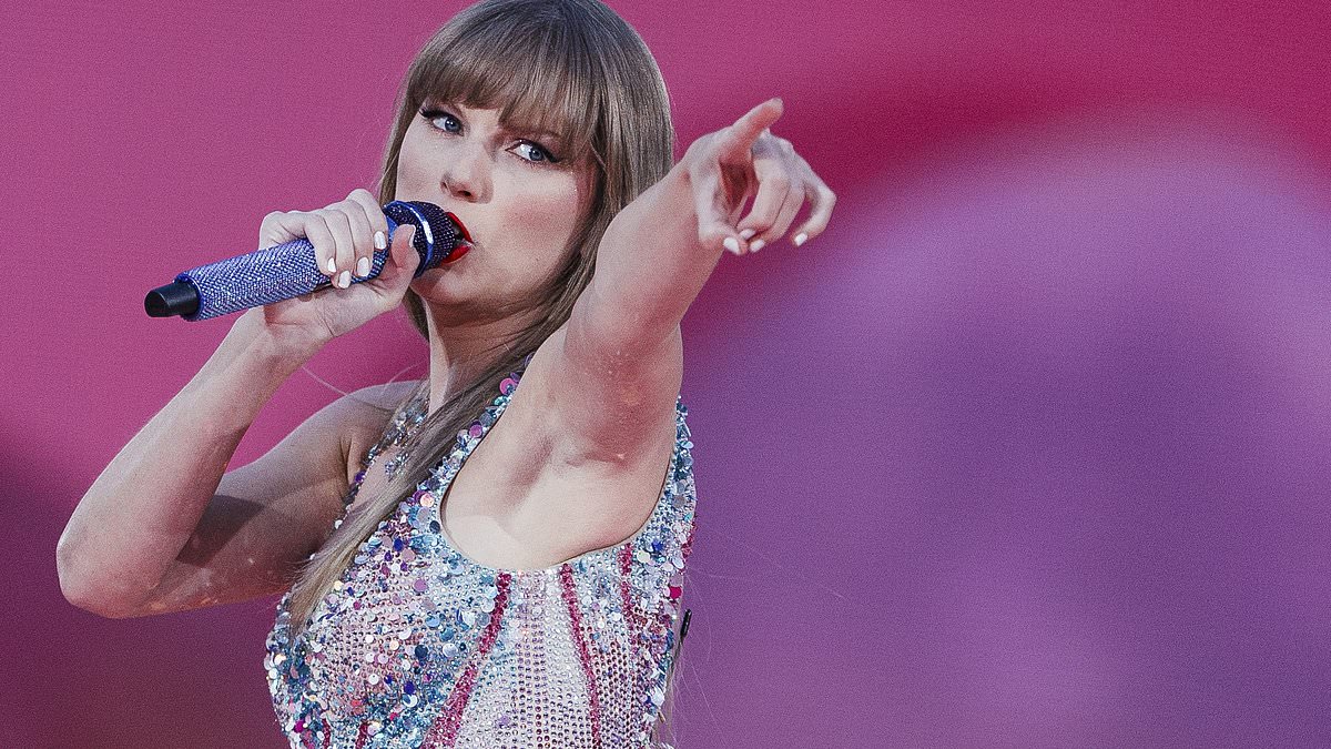 alert-–-taylor-swift-edinburgh-show-live:-global-superstar-takes-to-the-stage-in-glittering-bodysuit-at-murrayfield-stadium-in-front-of-thousands-of-screaming-fans