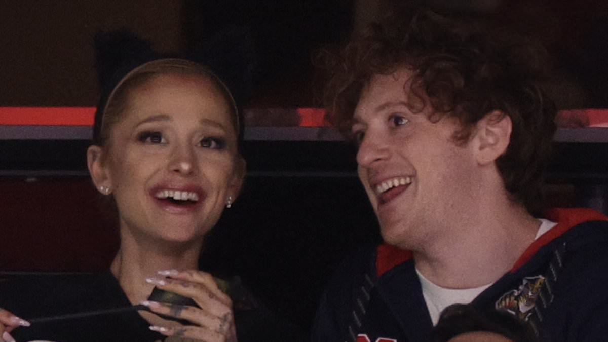 alert-–-ariana-grande-laughs-with-wicked-boyfriend-ethan-slater-at-game-one-of-stanley-cup-final…-after-she-released-video-for-her-song-the-boy-is-mine-rumored-to-be-about-him