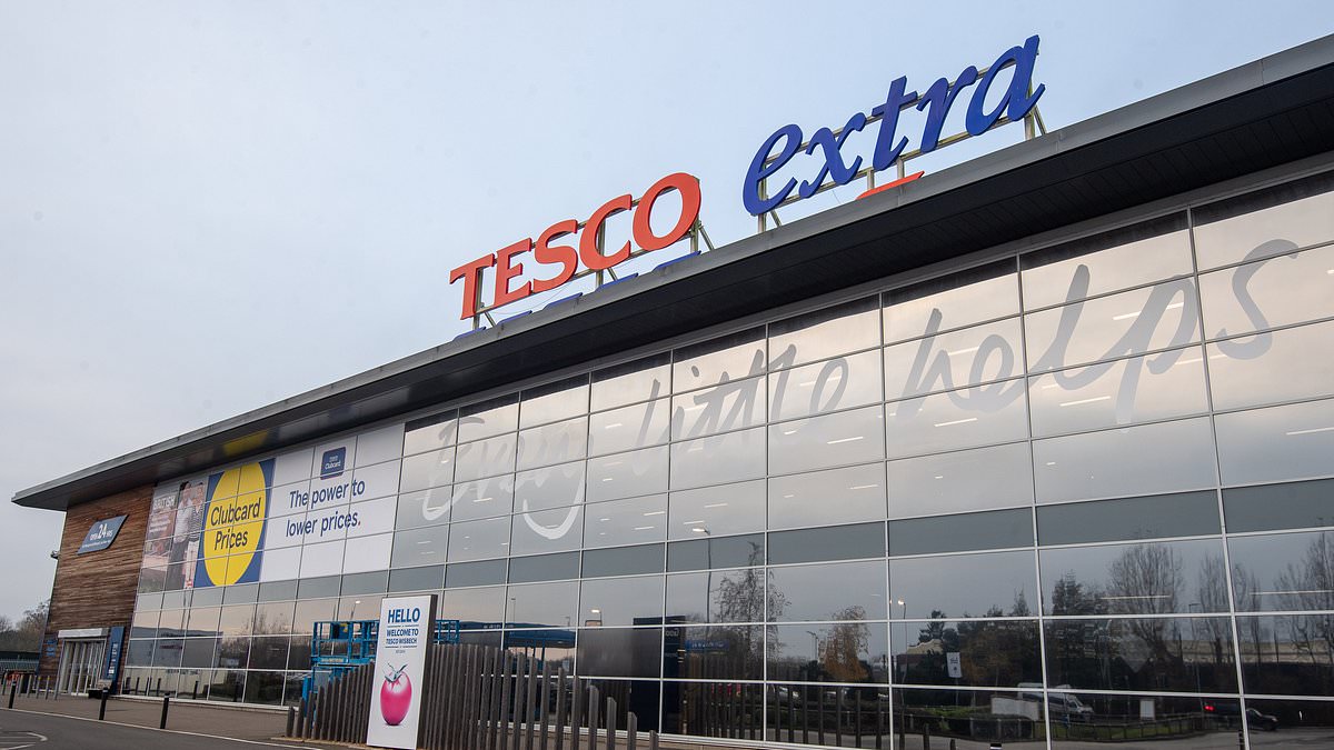 alert-–-tesco-urgently-recalls-two-chocolate-bars-and-issues-‘do-not-eat’-warning-over-‘health-risk’-fears