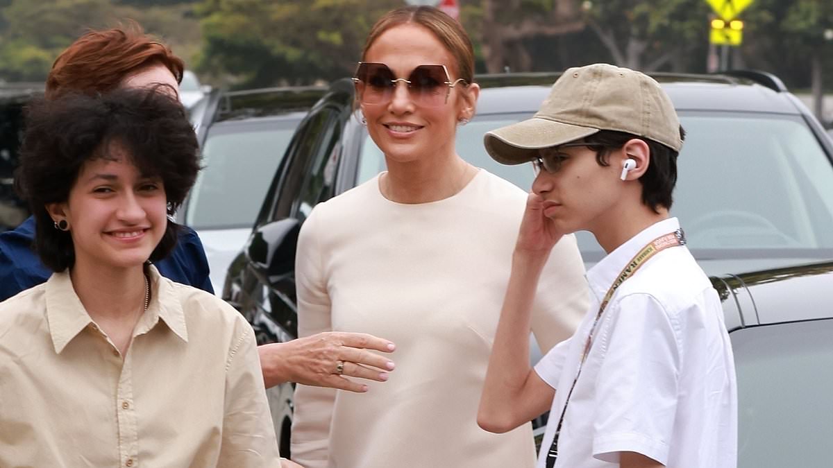 alert-–-ben-affleck-looks-tense-as-he-is-reunited-with-wife-jennifer-lopez-and-his-ex-jennifer-garner-for-son-samuel’s-graduation…-as-split-seems-‘imminent’