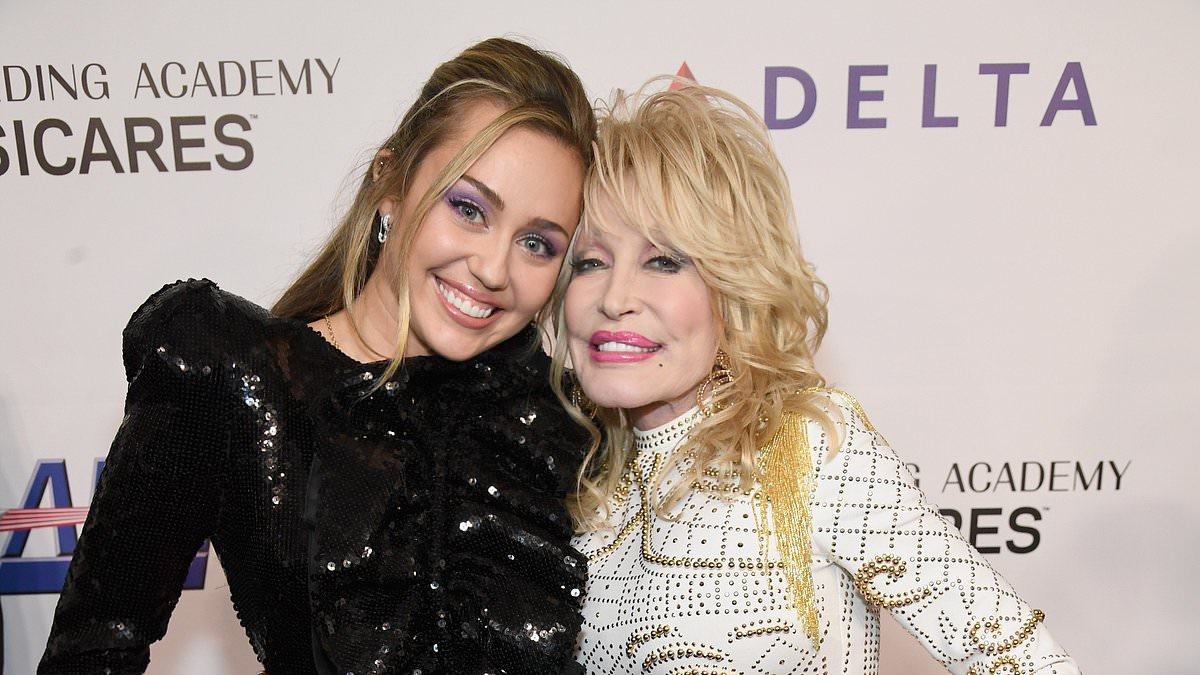 alert-–-miley-cyrus-says-she-had-a-‘tough-conversation’-with-godmother-dolly-parton-over-her-2024-grammy-performance-of-flowers