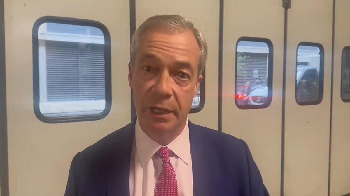 alert-–-reform-overtakes-the-tories-for-the-first-time-in-an-opinion-poll:-nigel-farage-hails-‘inflection-point’-and-crows-that-‘the-only-wasted-vote-now-is-a-conservative-vote’-as-he-takes-to-the-stage-for-seven-way-itv-debate