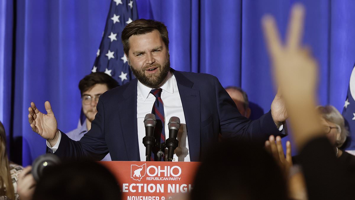 alert-–-conservative-grassroots-activists-want-jd-vance-as-trump’s-vp-pick:-straw-poll-shows-ohio-senator-as-the-runaway-leader-ahead-of-rubio,-burgum-and-scott-among-turning-point-action-attendees