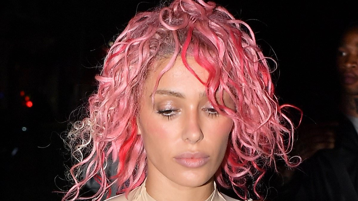 alert-–-kanye-west’s-wife-bianca-censori-is-roasted-after-debuting-her-new-pink-hair-as-she-steps-out-with-rapper-in-paris:-‘it’s-absolutely-hideous’