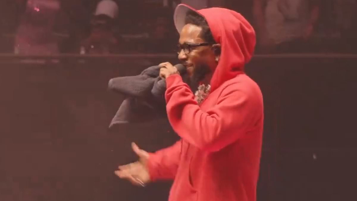 alert-–-kendrick-lamar-reignites-drake-feud-as-he-performs-his-notorious-diss-track-not-like-us-five-times-at-juneteenth-concert-in-los-angeles