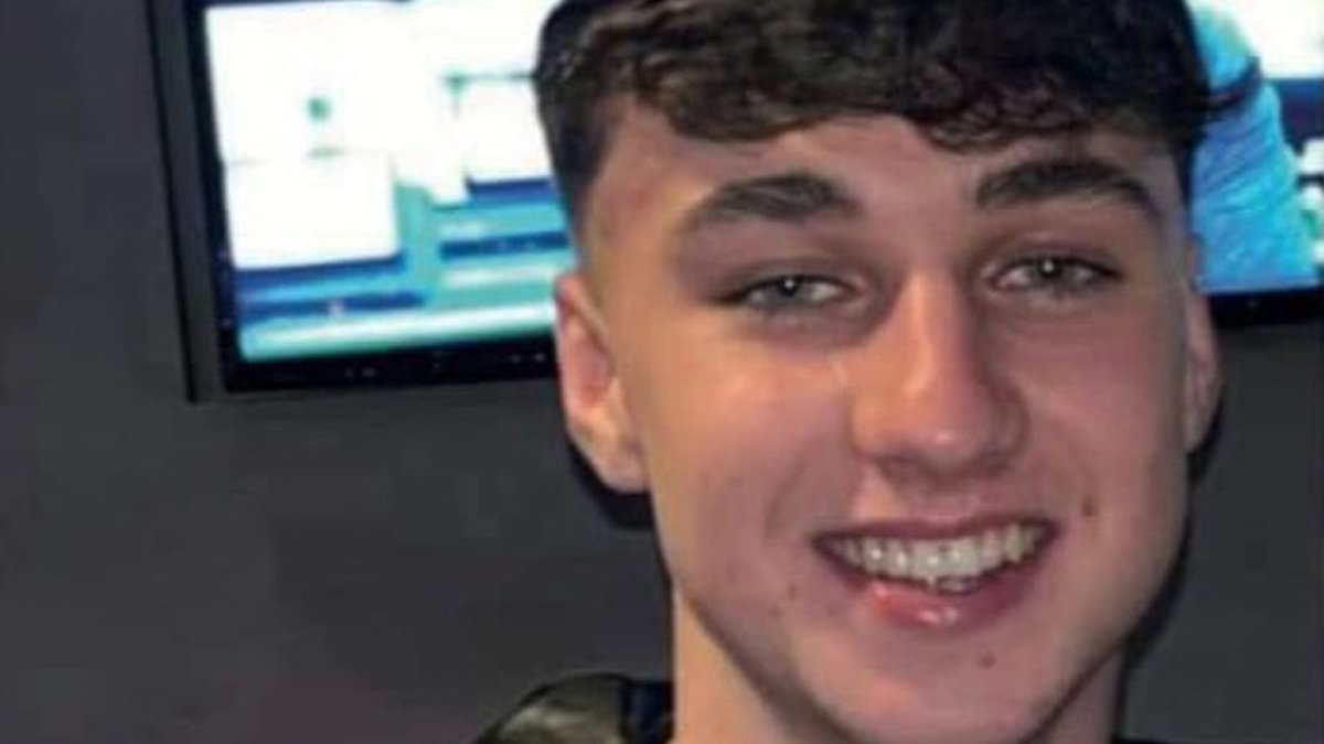 alert-–-jay-slater:-bombshell-new-footage-shows-missing-brit-partying-at-a-rave-in-tenerife-just-hours-before-he-disappeared-–-as-the-desperate-hunt-for-the-19-year-old-enters-its-fourth-night