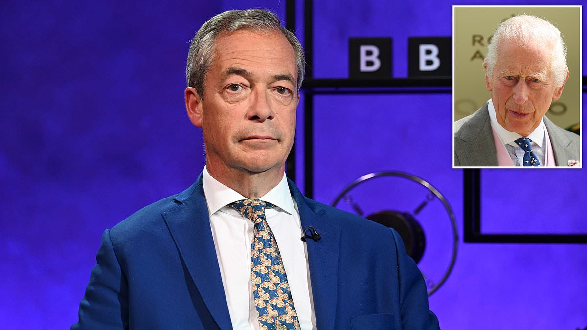 alert-–-nigel-farage-squirms-as-he-is-challenged-over-calling-king-charles-a-‘thick,-eco-loony’-–-but-insists-there-is-too-much-‘hype’-about-climate-change-in-bruising-bbc-panorama-interview