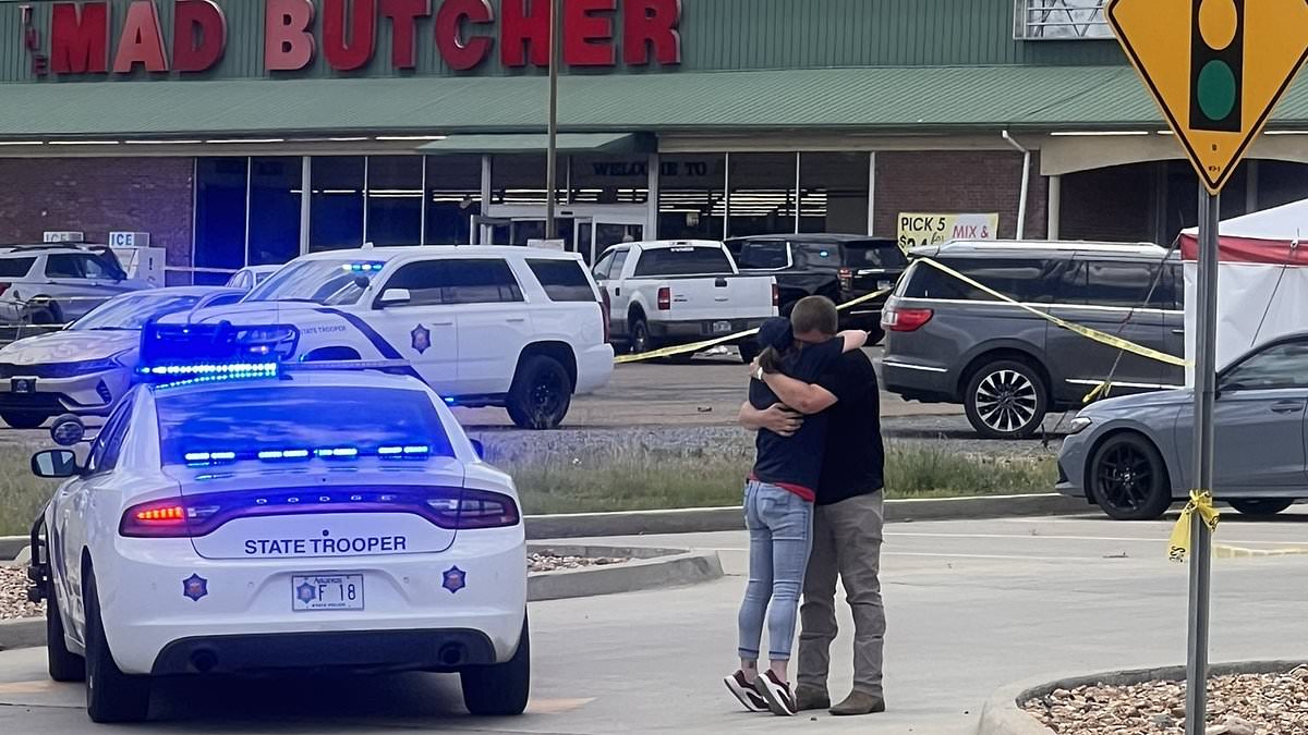 alert-–-two-dead-and-eight-others-injured-in-horror-arkansas-shooting-outside-mad-butcher-grocery-store