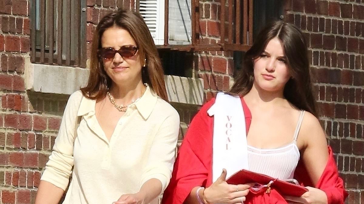 alert-–-suri-cruise-graduates-from-high-school!-katie-holmes’-daughter,-18,-beams-with-joy-as-she-receives-her-diploma-–-while-dad-tom-cruise-attends-taylor-swift-gig-in-london