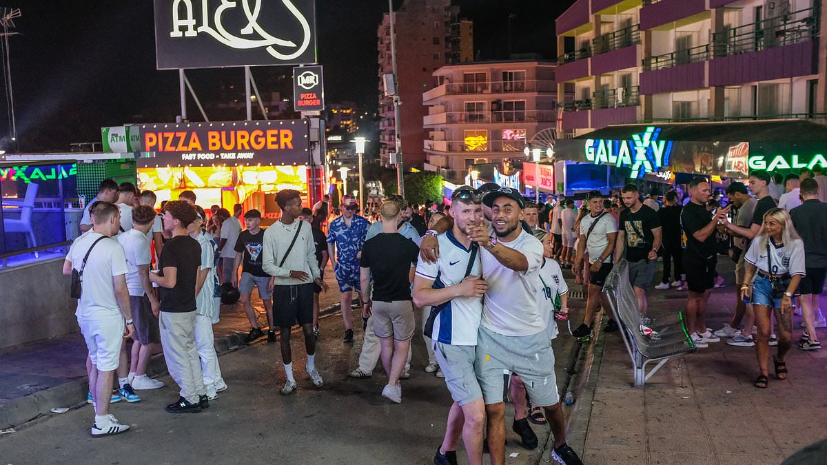 alert-–-magaluf-mayor’s-warning-to-boozy-brit-tourists:-official-vows-‘zero-tolerance’-against-drunken-uk-holidaymakers-–-as-locals-rage-‘we-are-not-your-amusement-park’-amid-anti-tourism-backlash