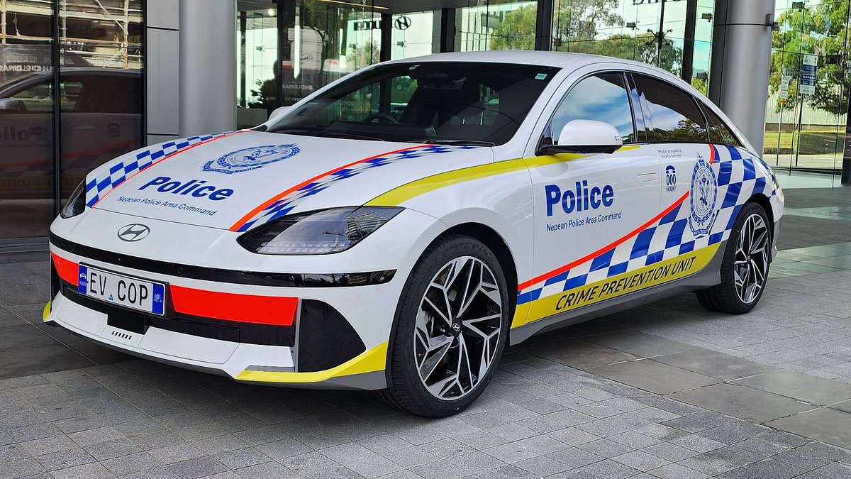 alert-–-nsw-police-get-a-new-electric-vehicle-as-part-of-crime-prevention-unit