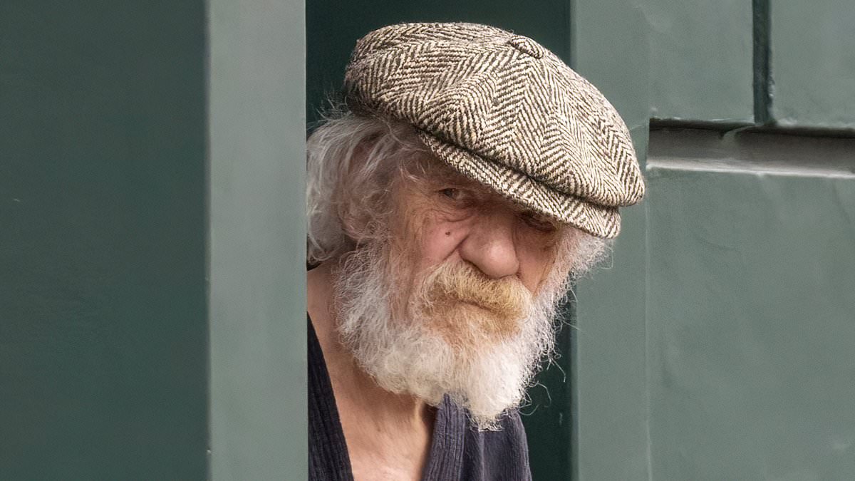 alert-–-sir-ian-mckellen-is-spotted-for-first-time-since-stage-fall:-actor,-85,-hugs-friend-outside-his-london-home-after-spending-three-nights-in-hospital-following-accident-during-his-west-end-show