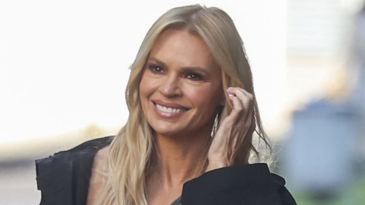 alert-–-age-defying-sonia-kruger,-58,-takes-streetwear-to-a-whole-other-level-as-gold-logie-nominee-steps-out-in-a-very-fashionable-$1,480-all-black-ensemble