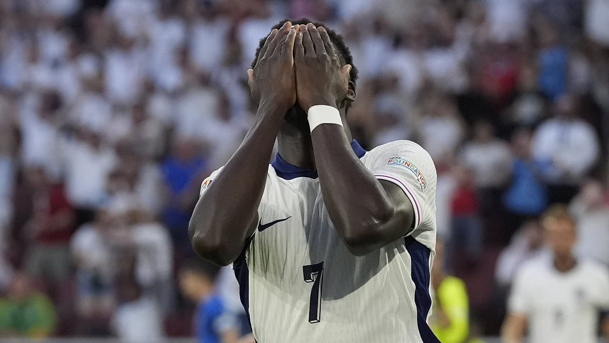 alert-–-england-0-0-slovenia:-whistle-blows-bringing-disappointing-first-half-to-a-close-after-numerous-false-starts-including-bukayo-saka’s-disallowed-goal