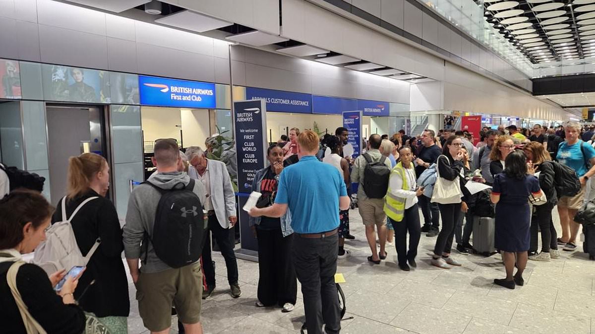 alert-–-chaos-at-heathrow-airport-after-british-airways-it-allocation-failure-strands-passengers-on-planes-and-causes-hours-of-delays-collecting-luggage