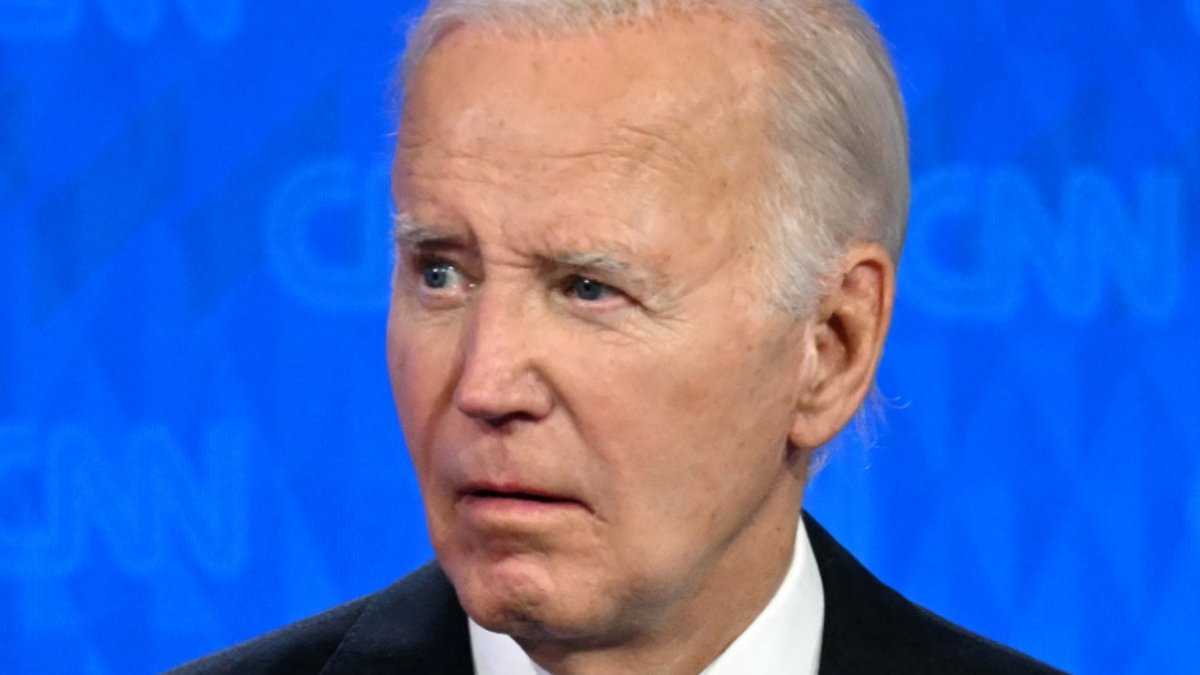 alert-–-now-even-the-new-york-times-turns-on-biden:-democrat-friendly-newspaper-urges-president-to-quit-the-race-for-the-white-house-after-disastrous-debate-–-as-party-donors-and-congressmen-give-him-a-week-to-‘prove-he-is-not-dead’