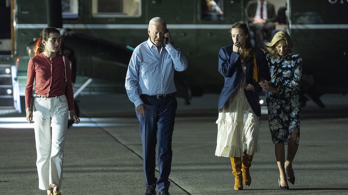 alert-–-biden-‘will-discuss-major-decision-with-his-family’-as-they-return-to-camp-david-–-as-his-campaign-issues-bizarre-defense-of-embattled-president