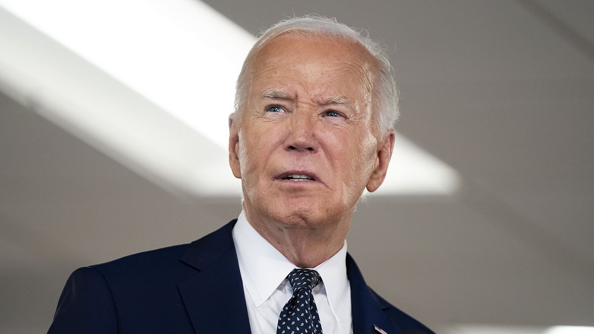 alert-–-biden-admits-he-‘almost-fell-asleep-on-stage’-as-he-makes-laughable-excuse-for-his-disastrous-debate-against-trump