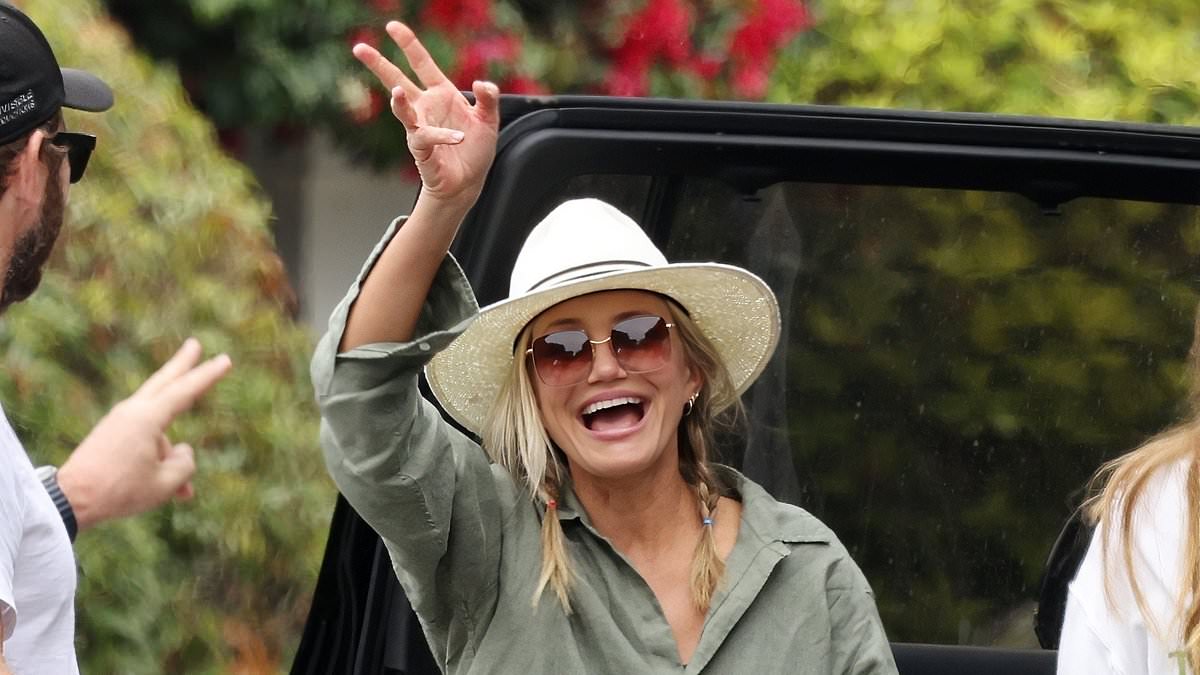alert-–-cameron-diaz-the-doting-mom-looks-radiant-on-4th-of-july-playdate-with-chris-pratt-and-pregnant-katherine-schwarzenegger’s-family-in-montecito