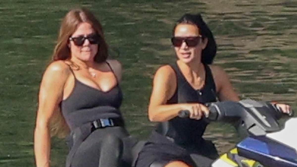 alert-–-kim-and-khloe-kardashian-enjoy-jet-skiing-with-the-family-during-their-holiday-weekend-in-idaho