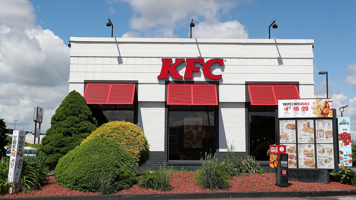 alert-–-kfc’s-switch-to-halal-chicken-and-ban-bacon-‘to-be-more-inclusive’-after-canadian-province-saw-more-than-650,000-migrants-arrive-in-five-years