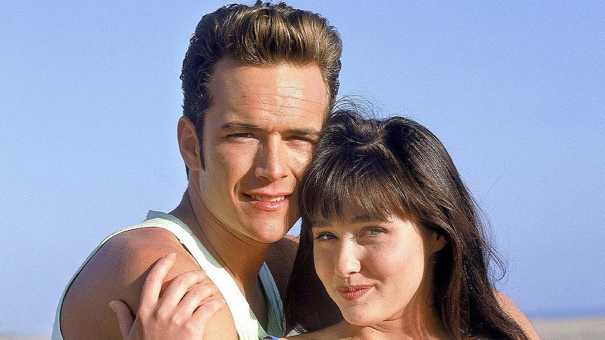 alert-–-shannen-doherty-and-luke-perry-shared-‘special-kind-of-love’-within-their-friendship-long-after-beverly-hills,-90210-and-charmed-–-before-her-death-at-53